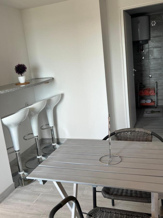 Apartments Linic Нин Экстерьер фото