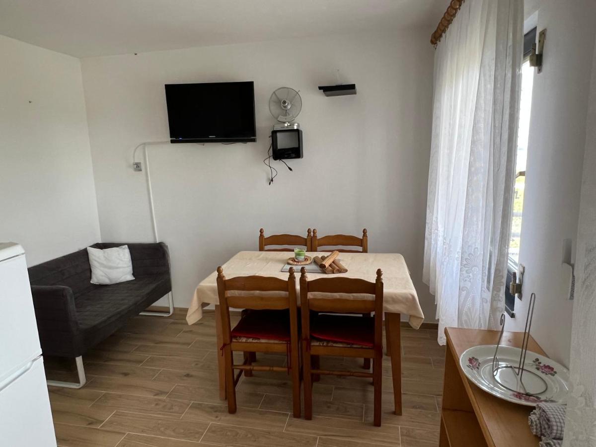 Apartments Linic Нин Экстерьер фото